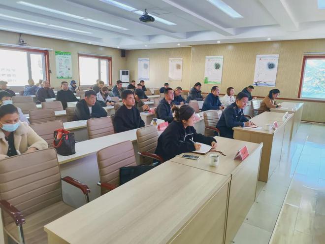作坊风险隐患分析和质量安全提升培训会议召开j9九游会真人第一品牌日照市粮食加工品小(图2)