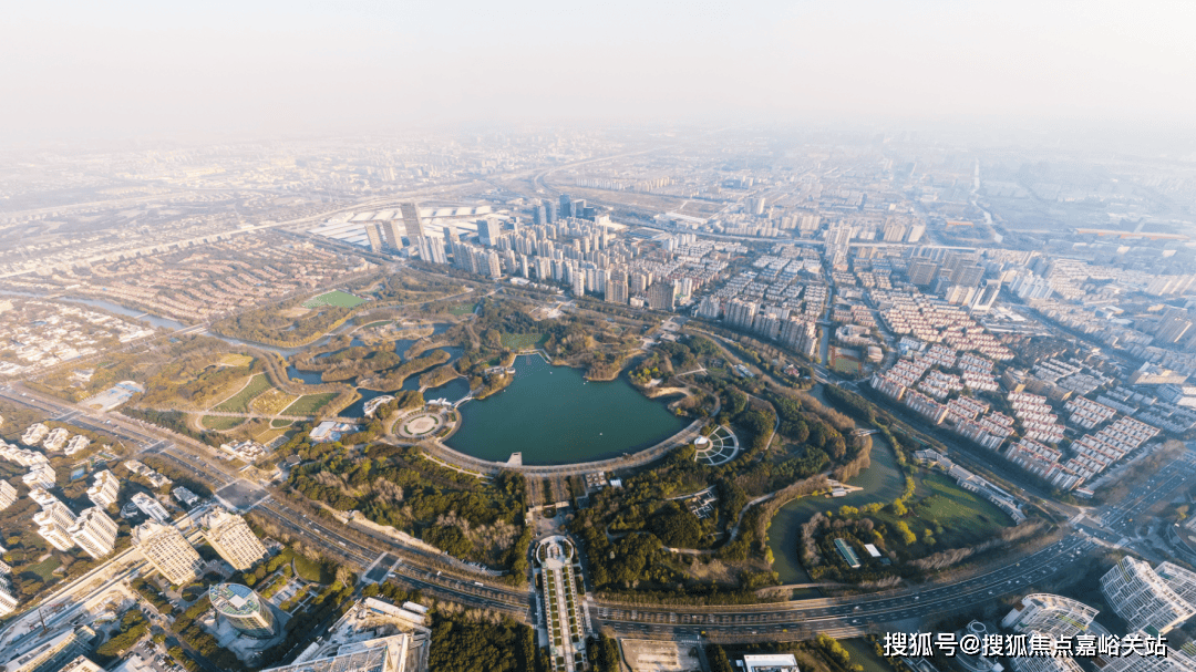 盘欢迎您-小区环境-户型-价格-地址-楼盘详情-周边配套-售楼处电话-交房时间j9九游会(中国)网站世纪臻邸(售楼处)网站-世纪臻邸销售中心(营销中心)-楼(图4)